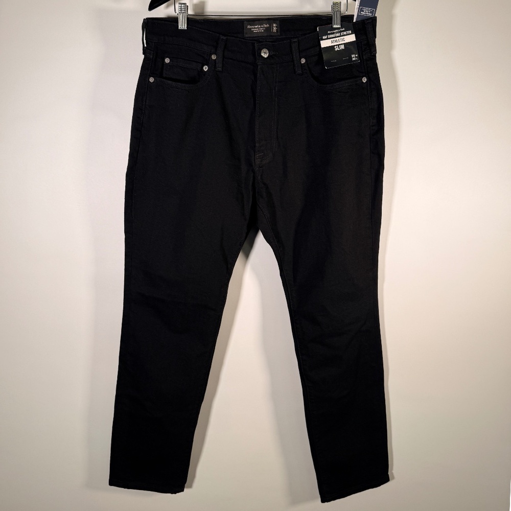 Abercrombie & Fitch - Black Signature Stretch Athletic Slim Jeans – 36x30 (NWT)